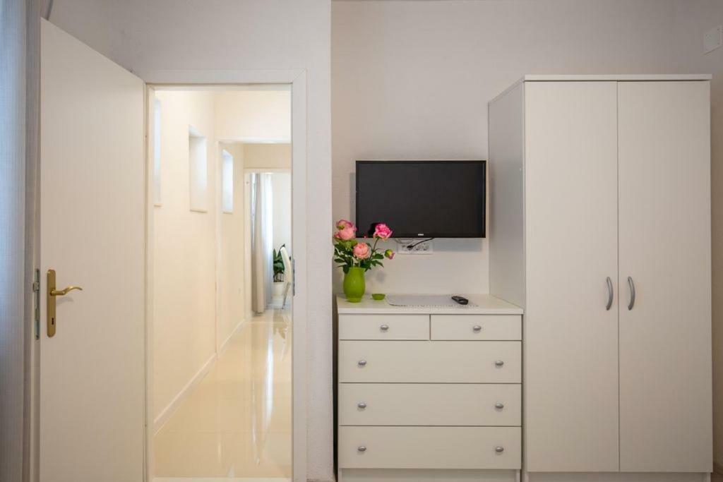 Tatijana Holiday Apartments Makarska Bagian luar foto
