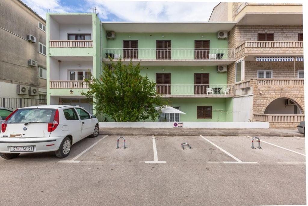 Tatijana Holiday Apartments Makarska Bagian luar foto