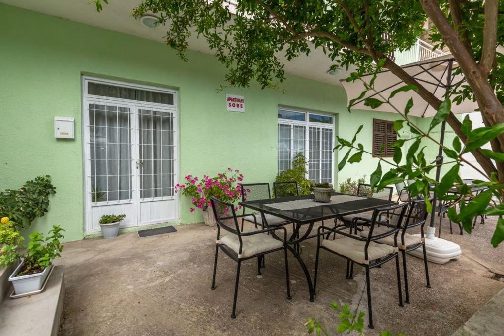 Tatijana Holiday Apartments Makarska Bagian luar foto